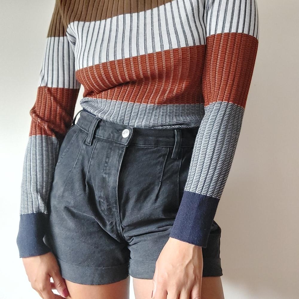 Ribbed Color Block Sweater